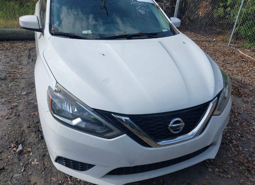 Photo 12 of 2019 Nissan Sentra S (VIN 3N1AB7AP5KY259937)