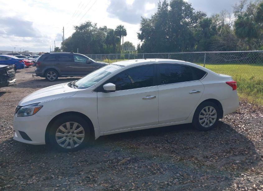 Photo 14 of 2019 Nissan Sentra S (VIN 3N1AB7AP5KY259937)