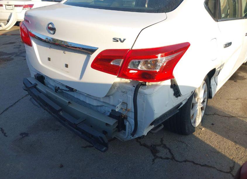 Photo 19 of 2019 Nissan Sentra SV (VIN 3N1AB7AP5KY272588)