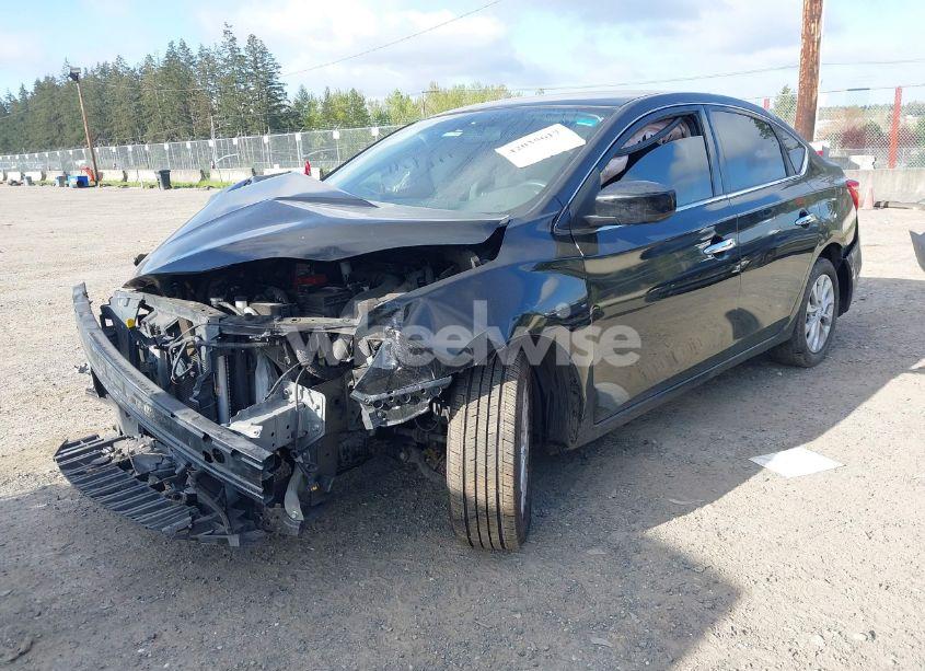 Photo 2 of 2019 Nissan Sentra SV (VIN 3N1AB7AP5KY277161)