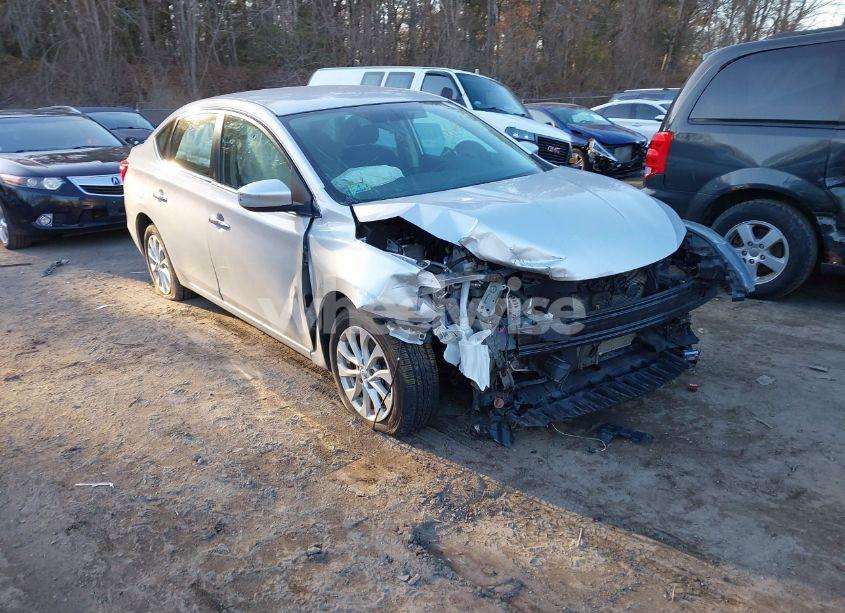 2019 Nissan Sentra SV (VIN 3N1AB7AP5KY285373) main photo