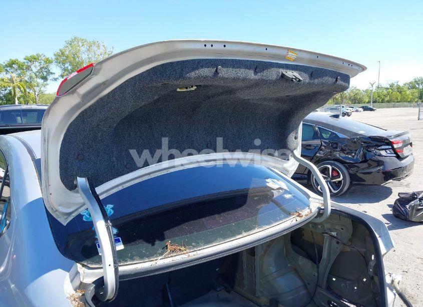 Photo 18 of 2019 Nissan Sentra S (VIN 3N1AB7AP5KY295658)