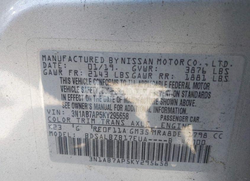 Photo 9 of 2019 Nissan Sentra S (VIN 3N1AB7AP5KY295658)
