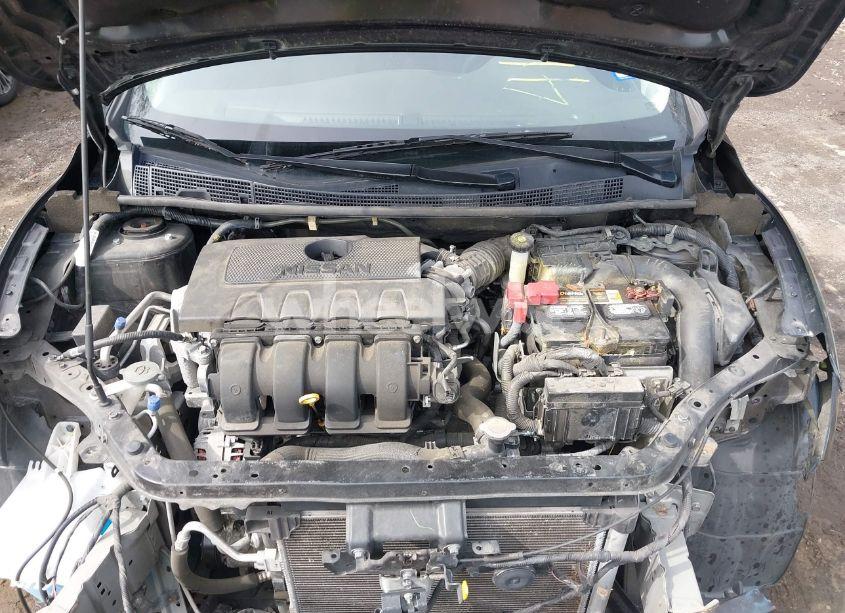 Photo 10 of 2019 Nissan Sentra S (VIN 3N1AB7AP5KY296969)