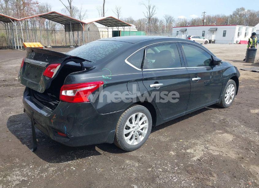 Photo 4 of 2019 Nissan Sentra S (VIN 3N1AB7AP5KY296969)