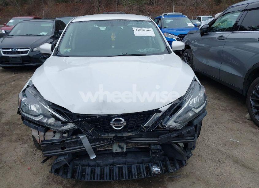 Photo 13 of 2019 Nissan Sentra S (VIN 3N1AB7AP5KY304763)
