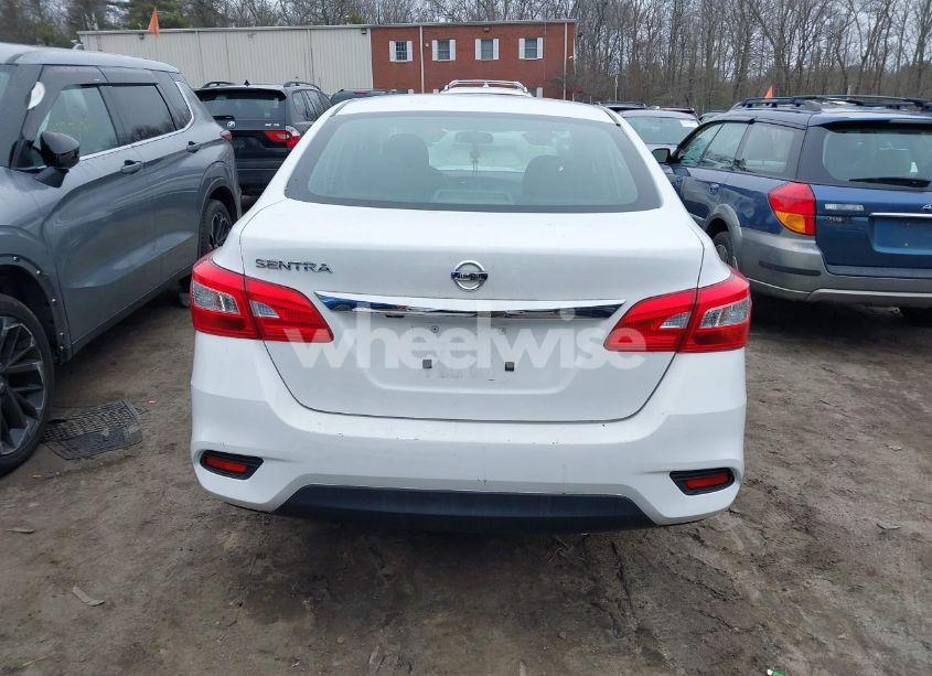 Photo 17 of 2019 Nissan Sentra S (VIN 3N1AB7AP5KY304763)