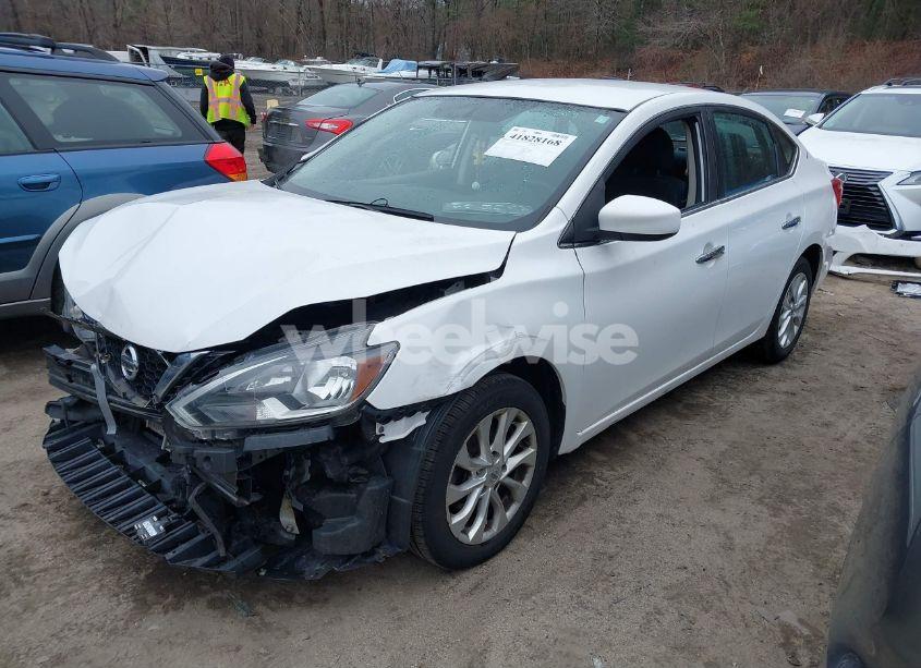 Photo 2 of 2019 Nissan Sentra S (VIN 3N1AB7AP5KY304763)