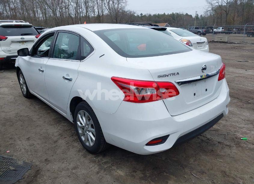 Photo 3 of 2019 Nissan Sentra S (VIN 3N1AB7AP5KY304763)