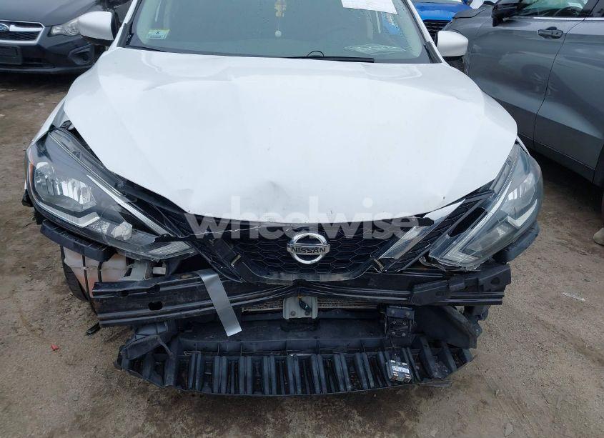 Photo 6 of 2019 Nissan Sentra S (VIN 3N1AB7AP5KY304763)