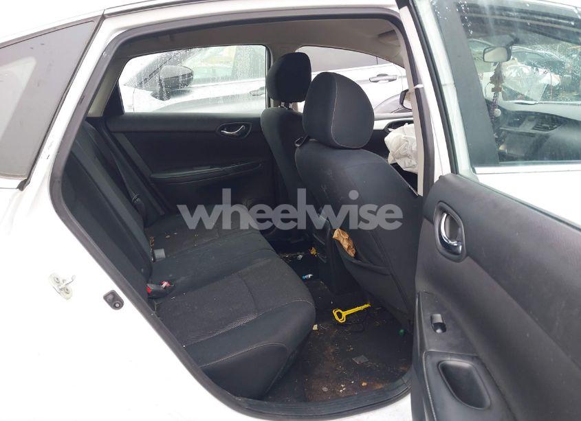 Photo 8 of 2019 Nissan Sentra S (VIN 3N1AB7AP5KY304763)