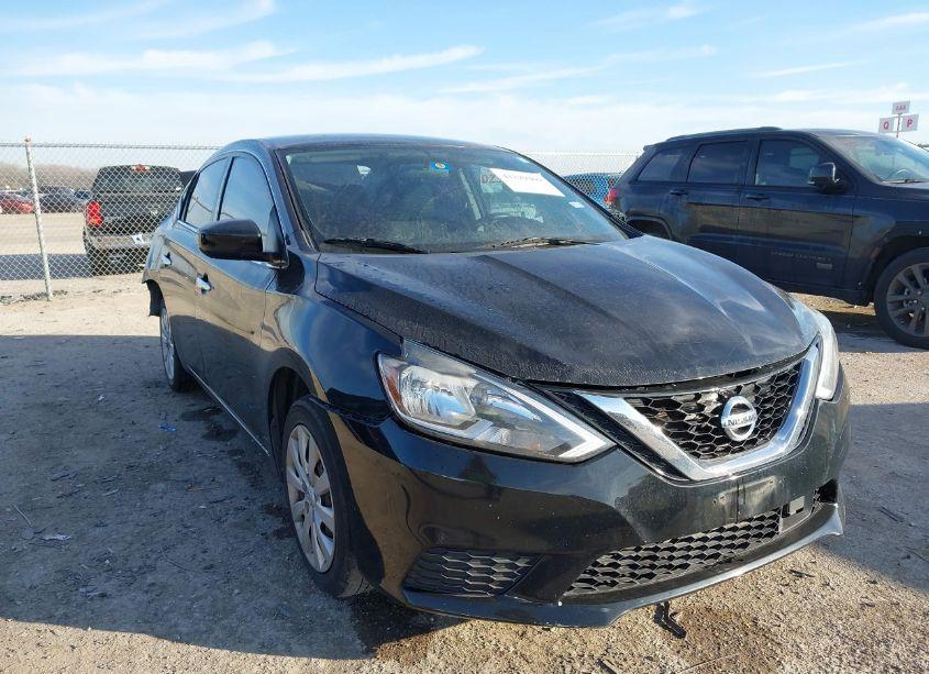 2019 Nissan Sentra S (VIN 3N1AB7AP5KY315956) main photo