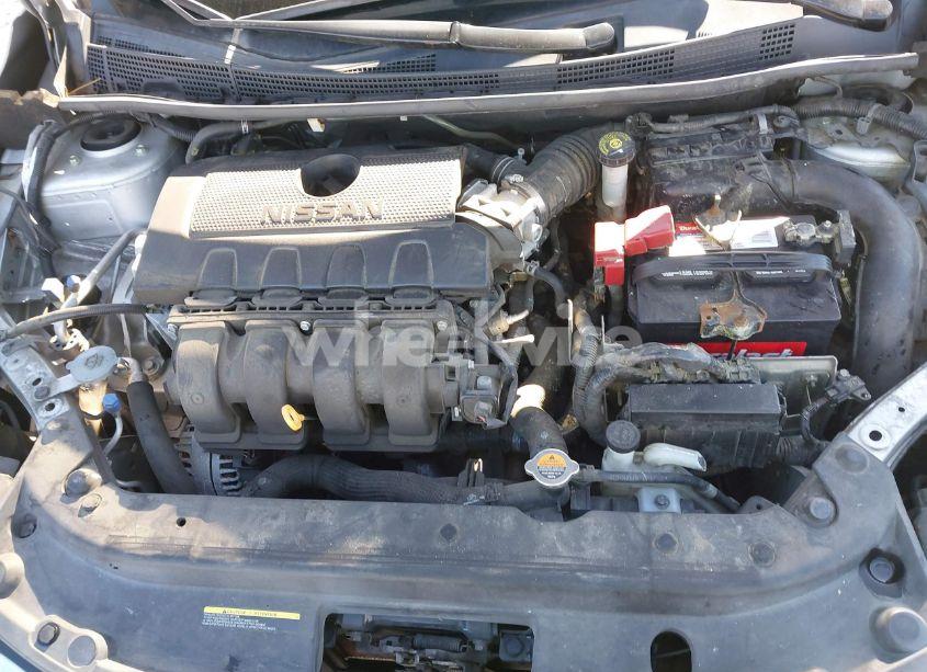 Photo 10 of 2019 Nissan Sentra SV (VIN 3N1AB7AP5KY317934)