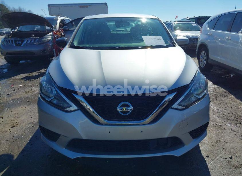 Photo 12 of 2019 Nissan Sentra SV (VIN 3N1AB7AP5KY317934)