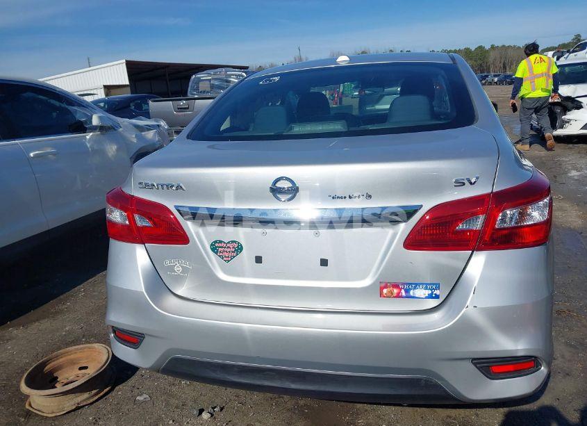 Photo 16 of 2019 Nissan Sentra SV (VIN 3N1AB7AP5KY317934)