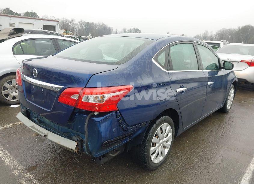 Photo 4 of 2019 Nissan Sentra S (VIN 3N1AB7AP5KY321384)