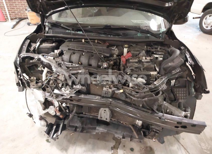 Photo 10 of 2019 Nissan Sentra S (VIN 3N1AB7AP5KY327329)