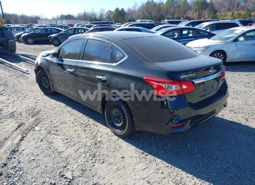 Photo 3 of 2019 Nissan Sentra S (VIN 3N1AB7AP5KY327329)