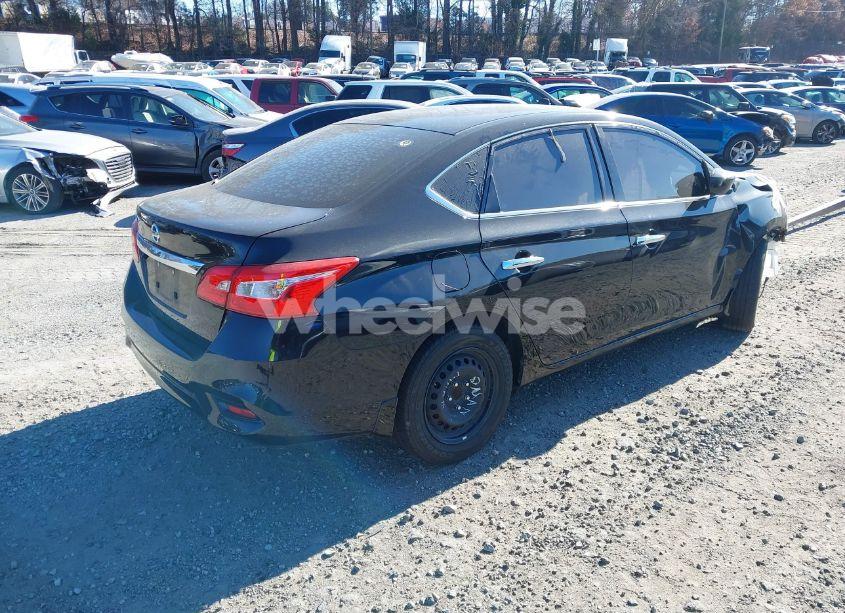 Photo 4 of 2019 Nissan Sentra S (VIN 3N1AB7AP5KY327329)