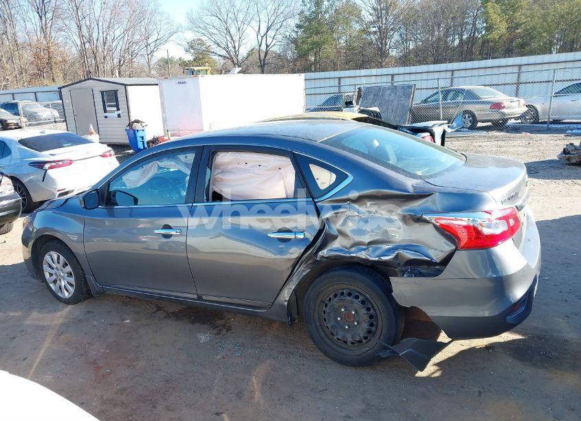 Photo 14 of 2019 Nissan Sentra S (VIN 3N1AB7AP5KY347810)