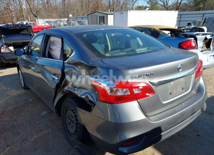 Photo 3 of 2019 Nissan Sentra S (VIN 3N1AB7AP5KY347810)