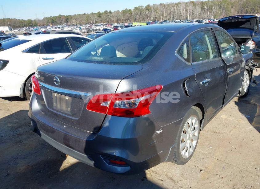 Photo 4 of 2019 Nissan Sentra S (VIN 3N1AB7AP5KY347810)