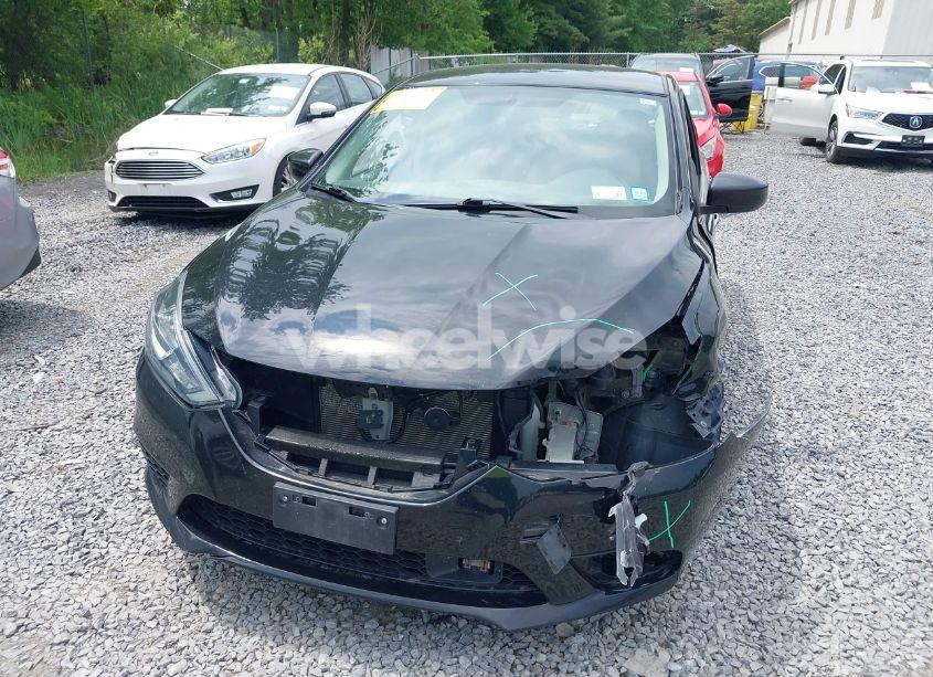 Photo 6 of 2019 Nissan Sentra S (VIN 3N1AB7AP5KY351338)