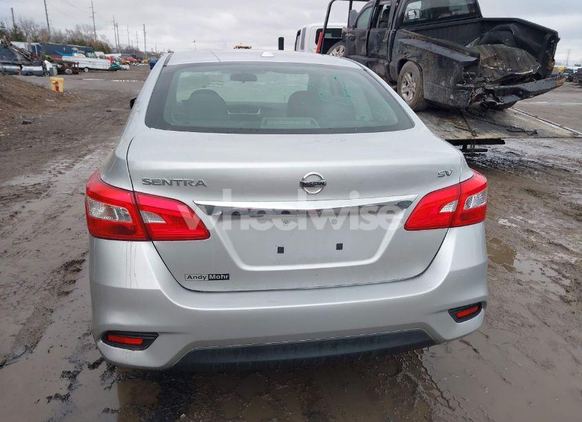 Photo 16 of 2019 Nissan Sentra SV (VIN 3N1AB7AP5KY358340)