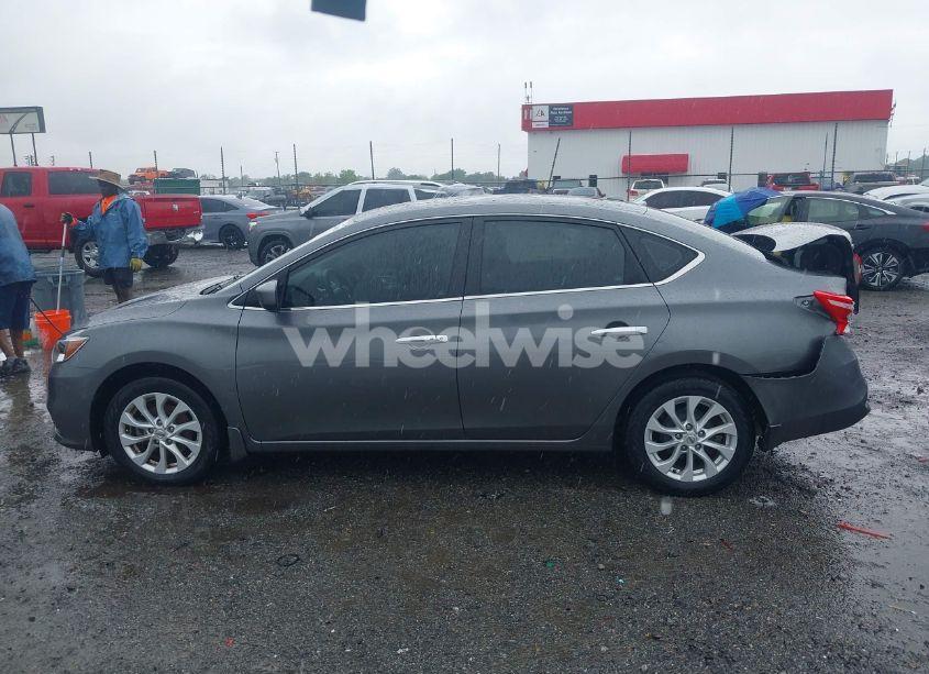 Photo 14 of 2019 Nissan Sentra SV (VIN 3N1AB7AP5KY364297)