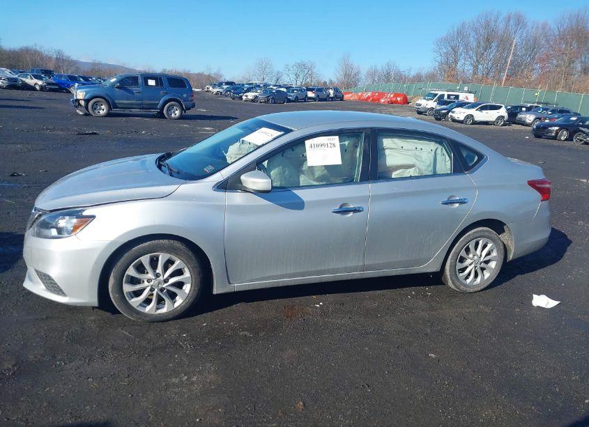 Photo 14 of 2019 Nissan Sentra SV (VIN 3N1AB7AP5KY367085)