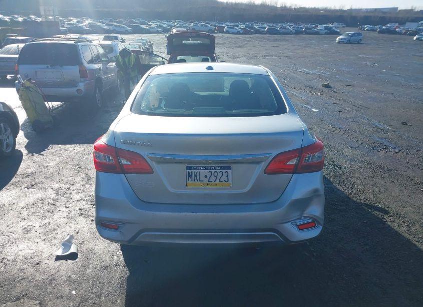 Photo 16 of 2019 Nissan Sentra SV (VIN 3N1AB7AP5KY367085)