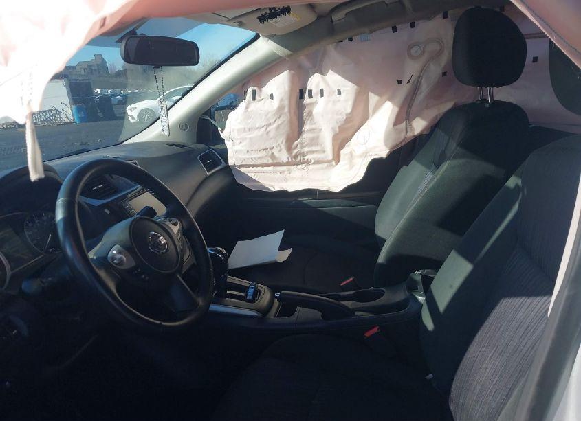 Photo 5 of 2019 Nissan Sentra SV (VIN 3N1AB7AP5KY367085)