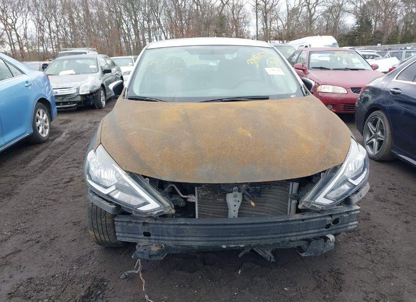 Photo 6 of 2019 Nissan Sentra S (VIN 3N1AB7AP5KY367751)