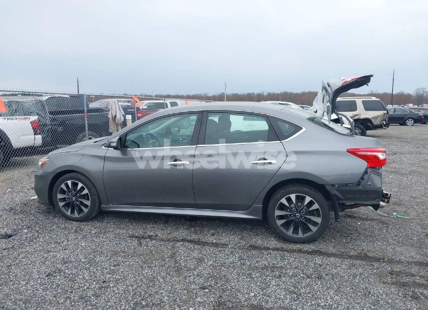 Photo 14 of 2019 Nissan Sentra SR (VIN 3N1AB7AP5KY375784)
