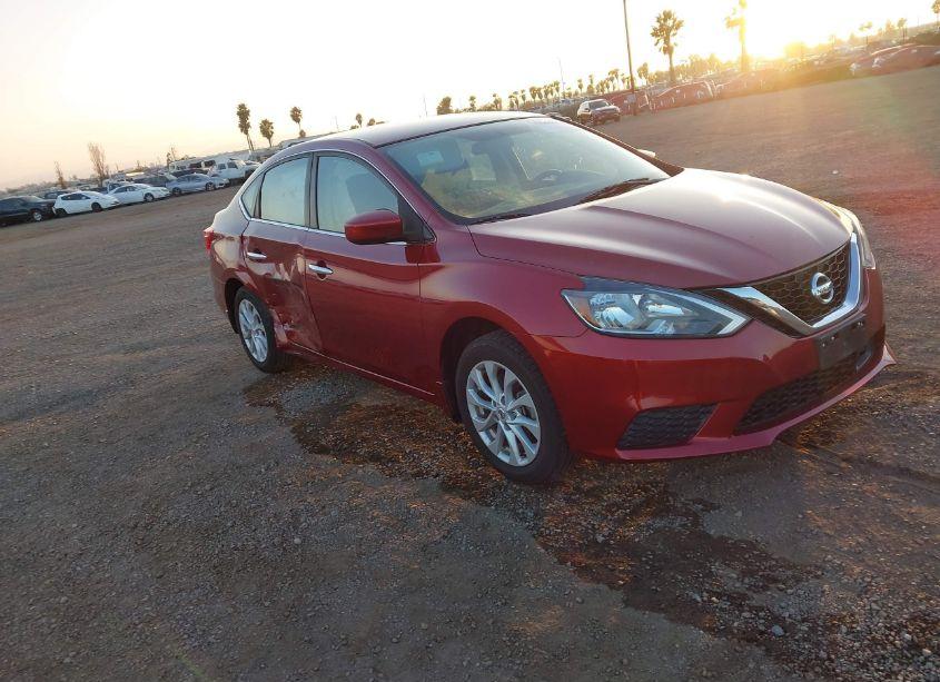 2019 Nissan Sentra SV (VIN 3N1AB7AP5KY390110) main photo