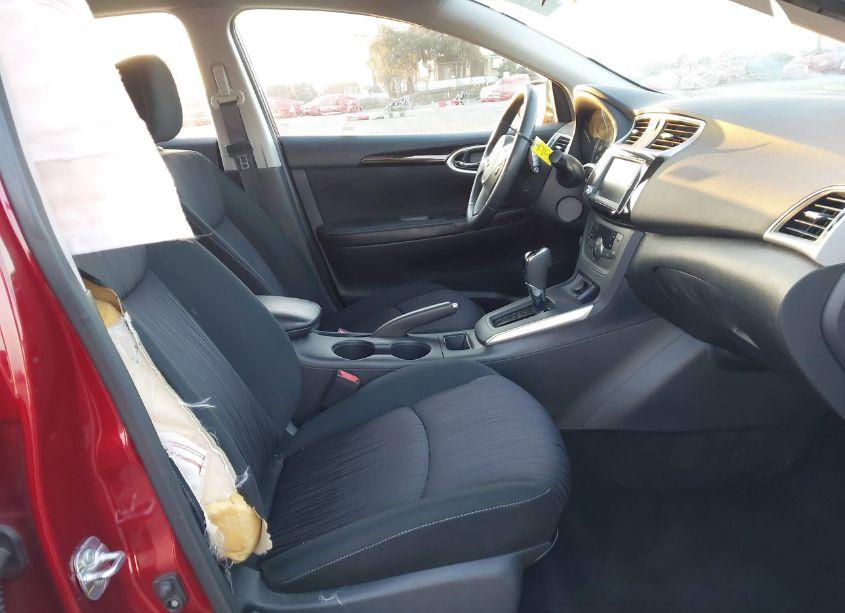 Photo 5 of 2019 Nissan Sentra SV (VIN 3N1AB7AP5KY390110)