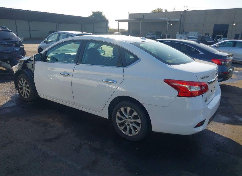 Photo 3 of 2019 Nissan Sentra SV (VIN 3N1AB7AP5KY417256)