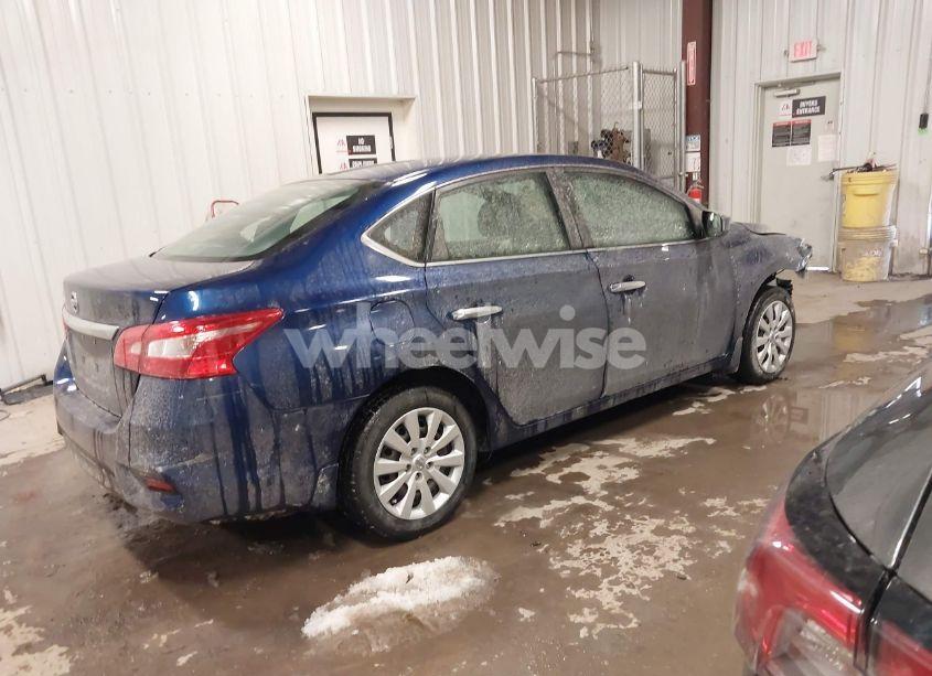 Photo 4 of 2019 Nissan Sentra S (VIN 3N1AB7AP5KY438012)