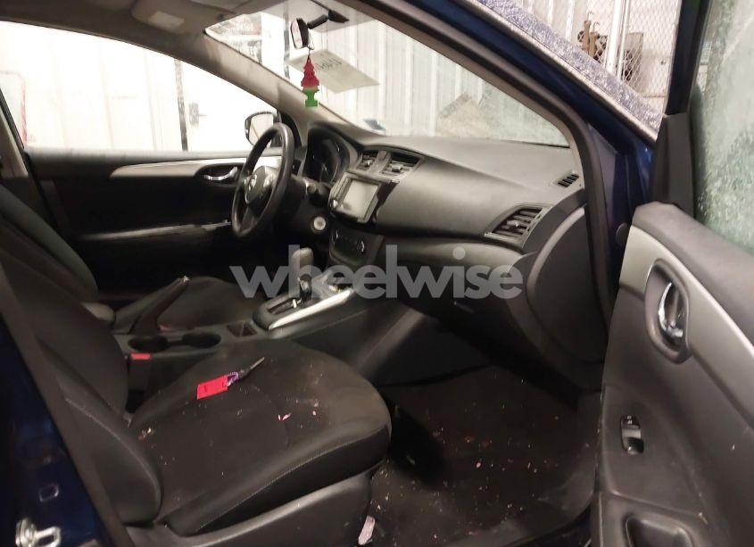 Photo 5 of 2019 Nissan Sentra S (VIN 3N1AB7AP5KY438012)