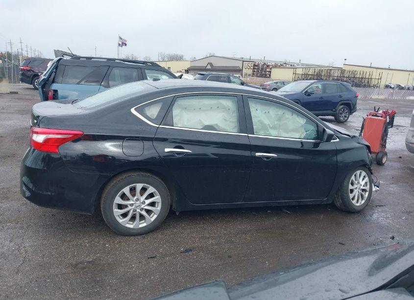 Photo 13 of 2019 Nissan Sentra SV (VIN 3N1AB7AP5KY444828)