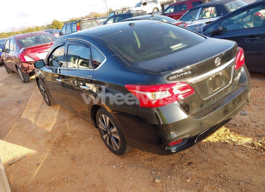 Photo 3 of 2019 Nissan Sentra SV (VIN 3N1AB7AP5KY455750)