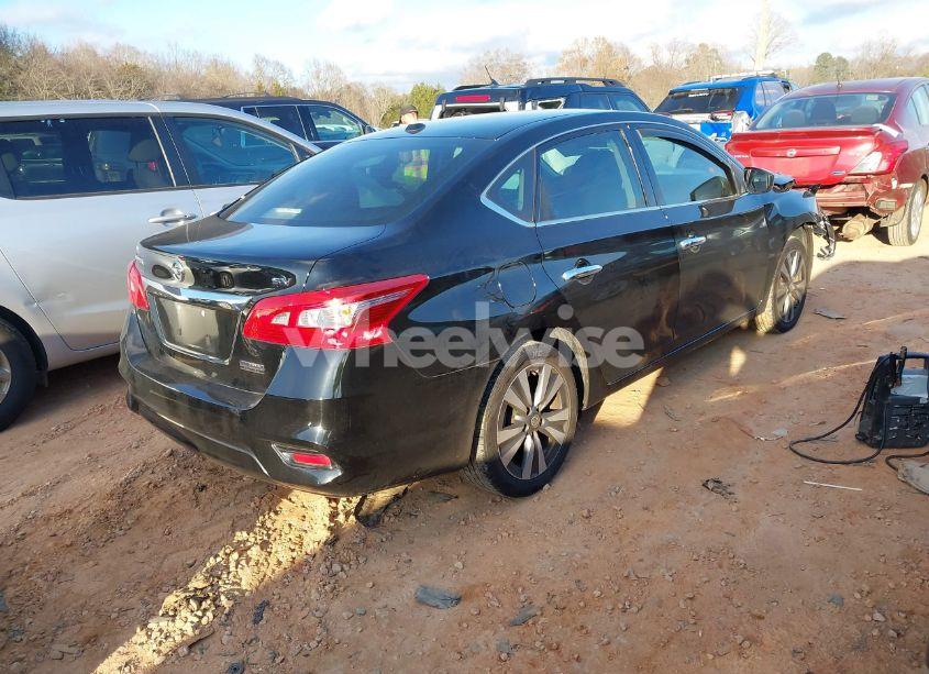 Photo 4 of 2019 Nissan Sentra SV (VIN 3N1AB7AP5KY455750)