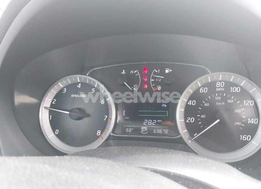 Photo 7 of 2013 Nissan Sentra SR (VIN 3N1AB7AP6DL655276)
