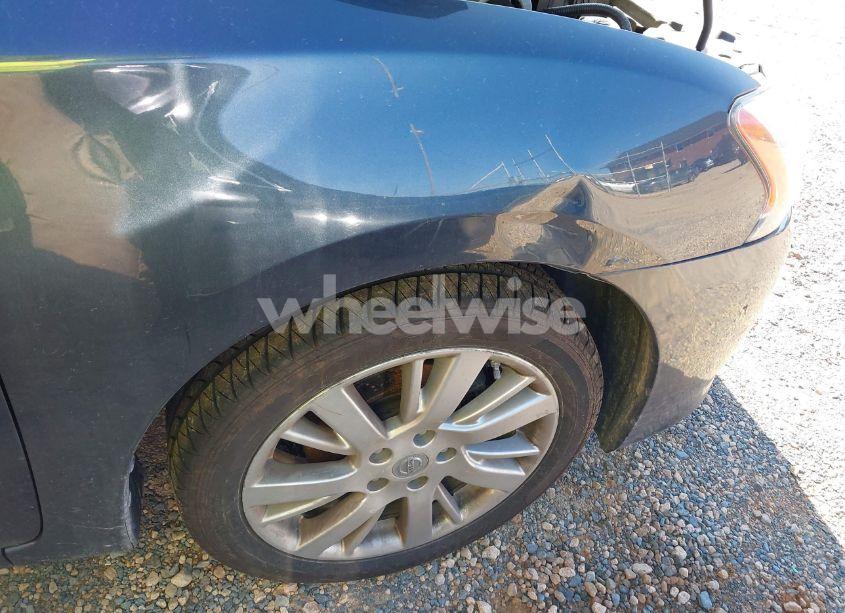 Photo 6 of 2013 Nissan Sentra SL (VIN 3N1AB7AP6DL685149)