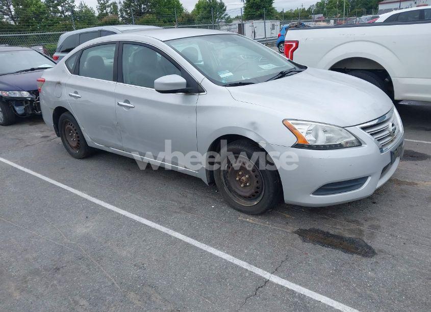2013 Nissan Sentra S (VIN 3N1AB7AP6DL757256) main photo