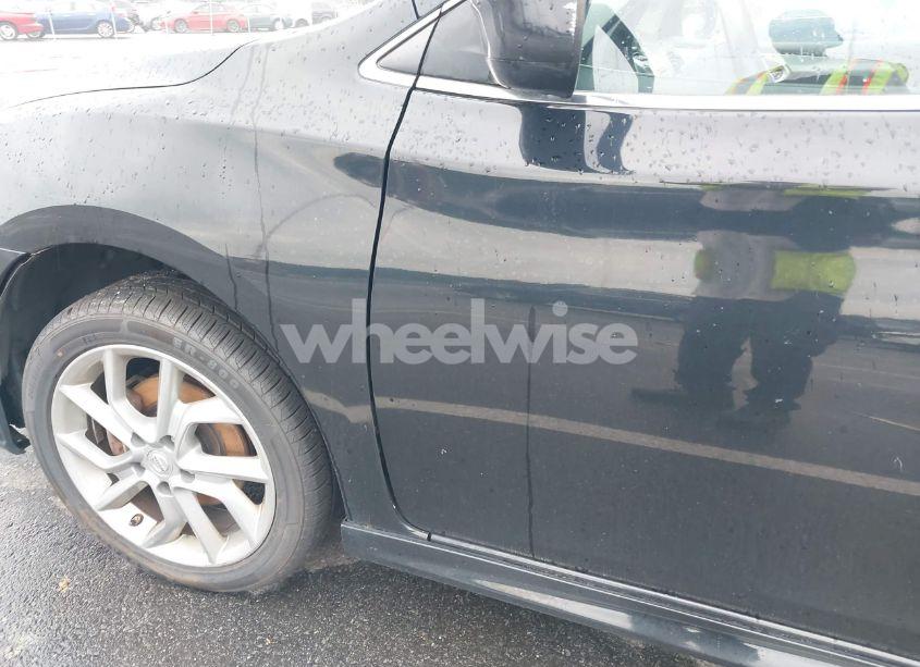 Photo 13 of 2014 Nissan Sentra SR (VIN 3N1AB7AP6EL619010)