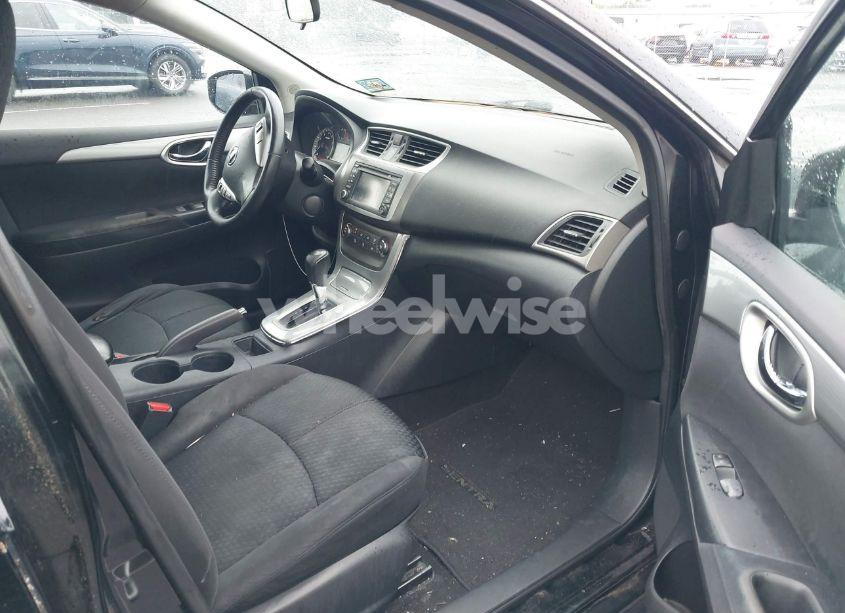 Photo 5 of 2014 Nissan Sentra SR (VIN 3N1AB7AP6EL619010)