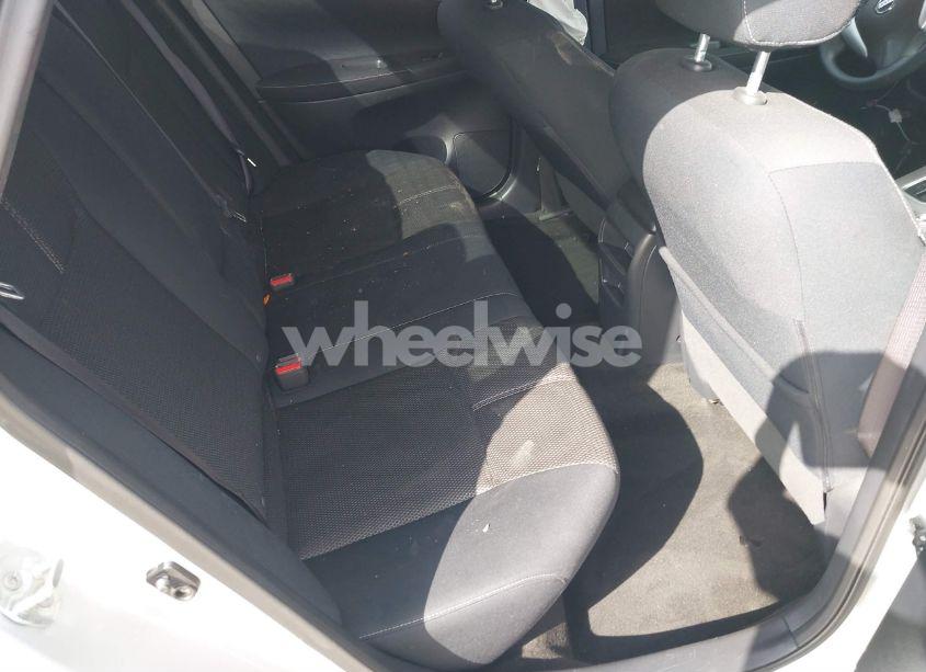 Photo 8 of 2014 Nissan Sentra S (VIN 3N1AB7AP6EL619251)