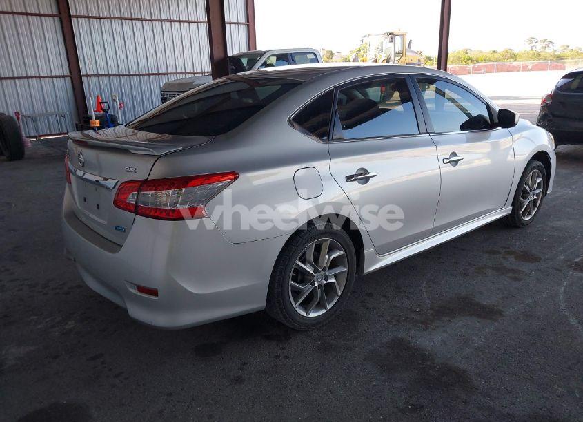 Photo 4 of 2014 Nissan Sentra SR (VIN 3N1AB7AP6EL624031)