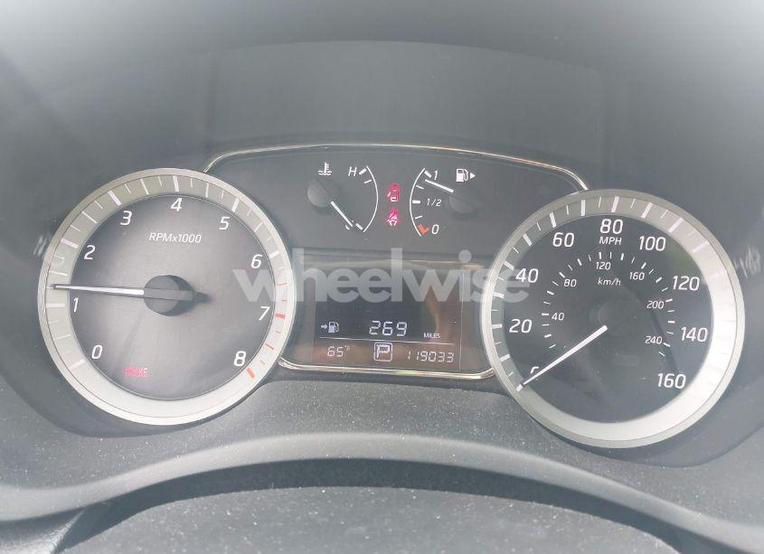 Photo 7 of 2014 Nissan Sentra SR (VIN 3N1AB7AP6EL630783)